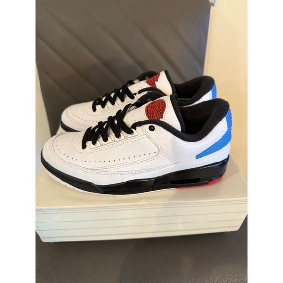 Men's Air Jordan 2/3 Sneakers Size 8 White Black Blue Red